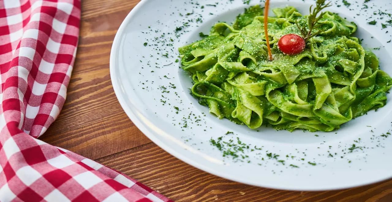 Le Pesto à l'Ail des Ours : L'Or Vert Printanier